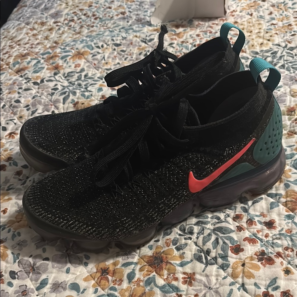 Nike Black and Teal Athletic Shoes